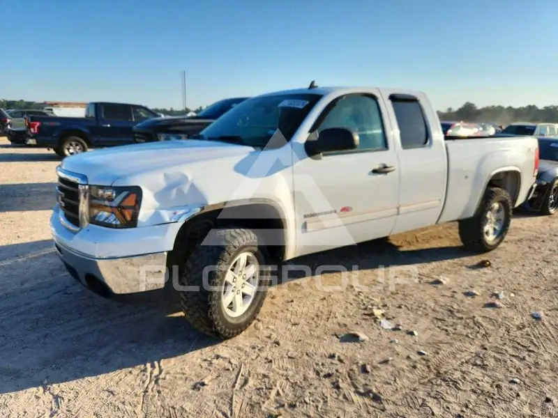 2011 GMC Sierra photo