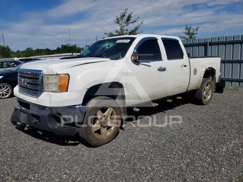 2011 GMC Sierra photo