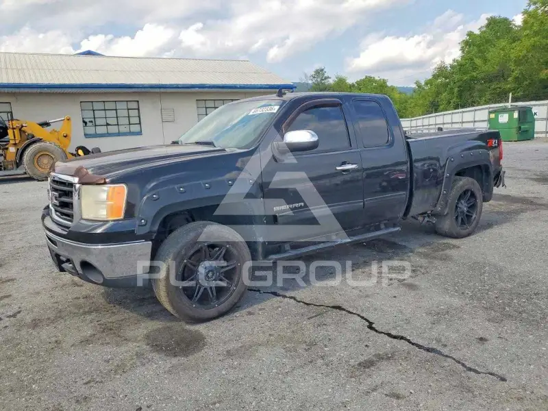 2011 GMC Sierra photo