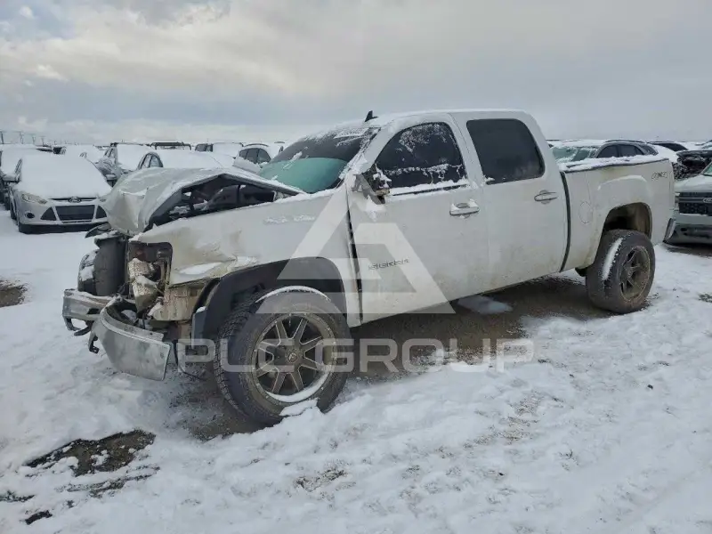 2011 GMC Sierra photo