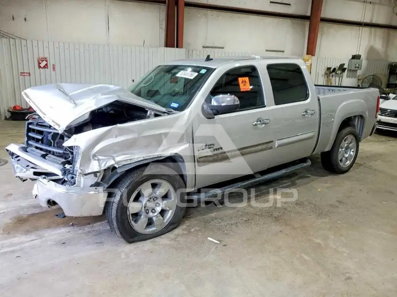 2011 GMC Sierra photo