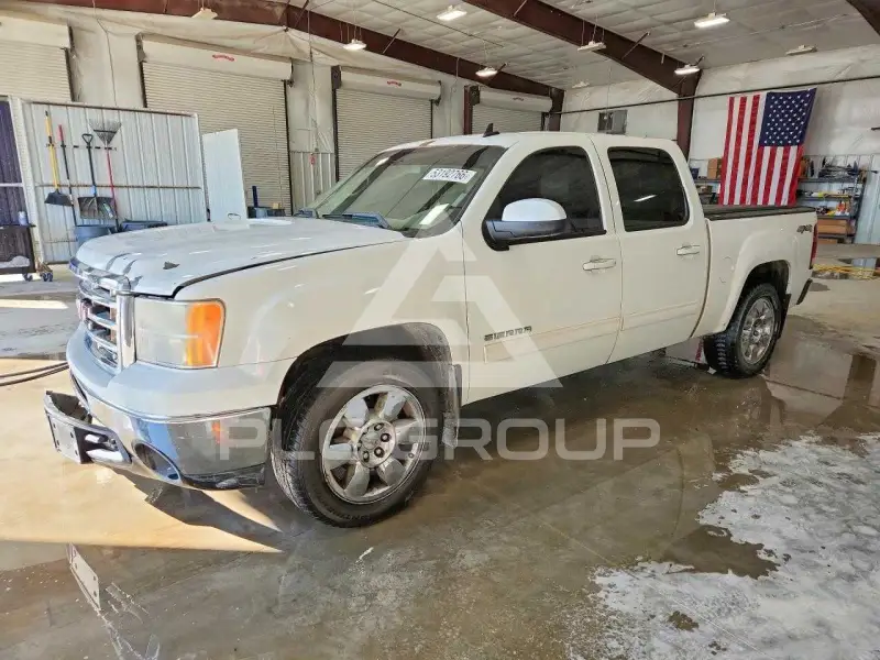 2011 GMC Sierra photo