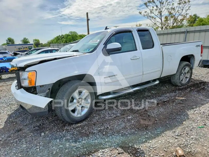 2011 GMC Sierra photo
