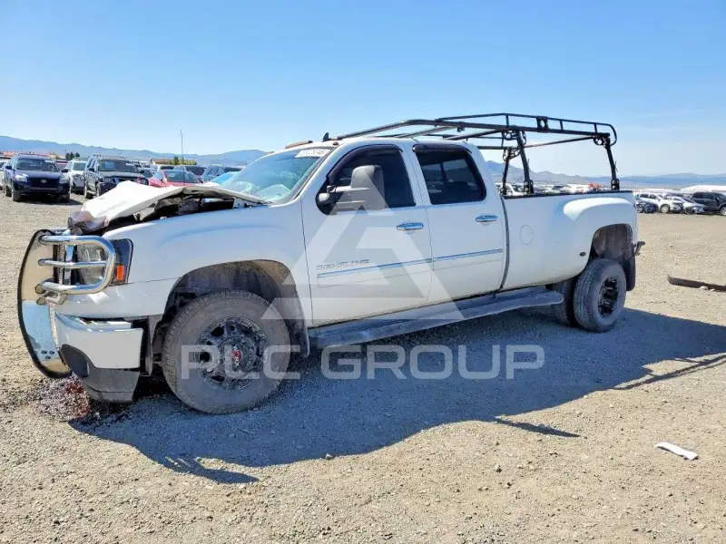 2011 GMC Sierra photo