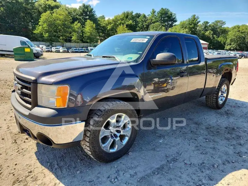 2011 GMC Sierra photo