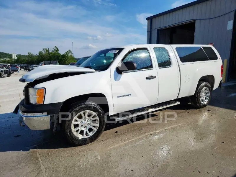 2011 GMC Sierra photo