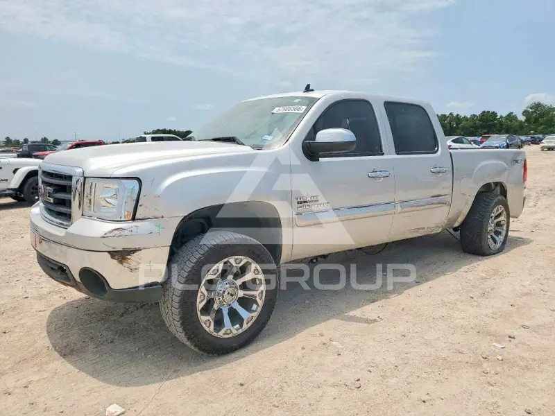 2011 GMC Sierra photo