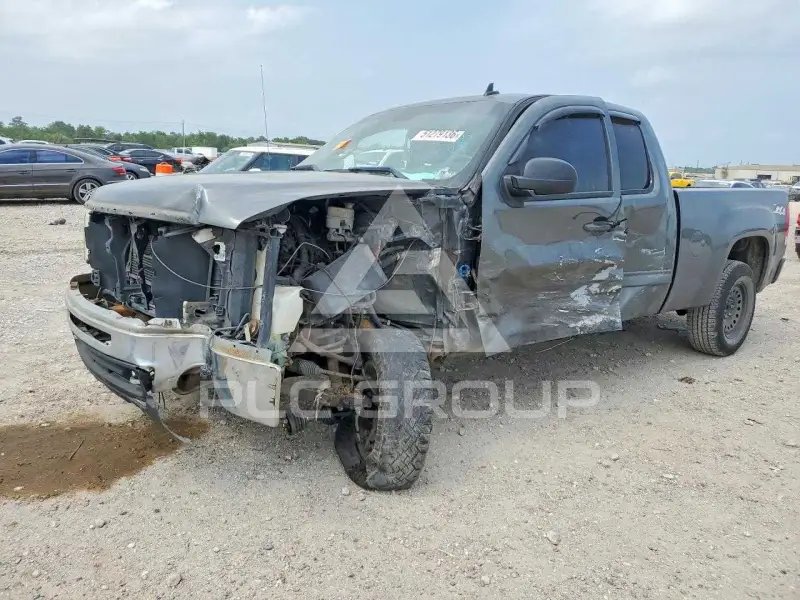 2011 GMC Sierra photo