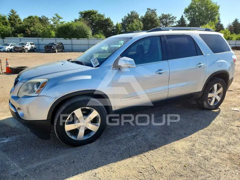 2011 GMC ACADIA photo