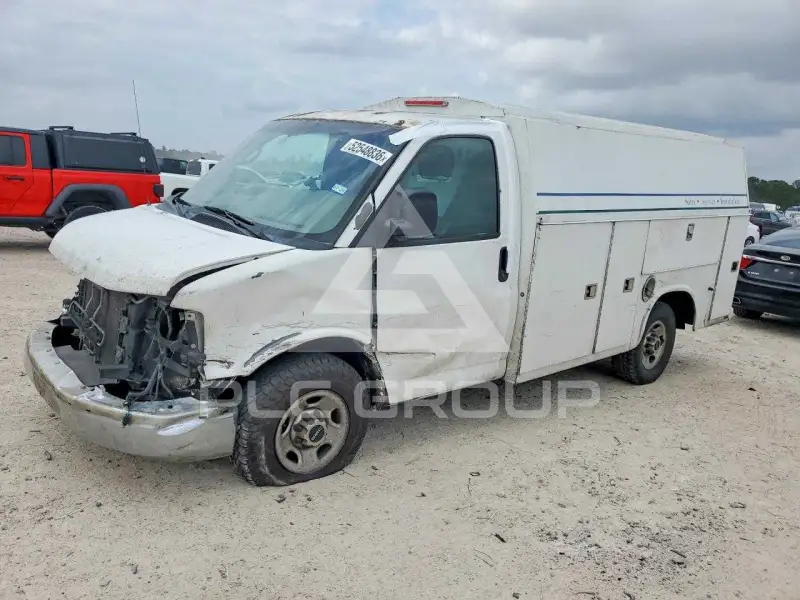 2011 GMC Savana фото