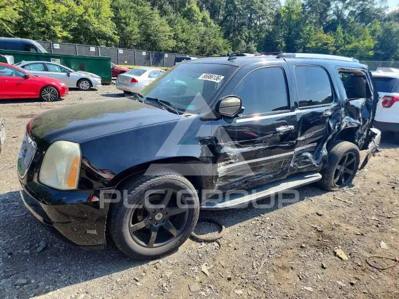 2011 GMC YUKON photo