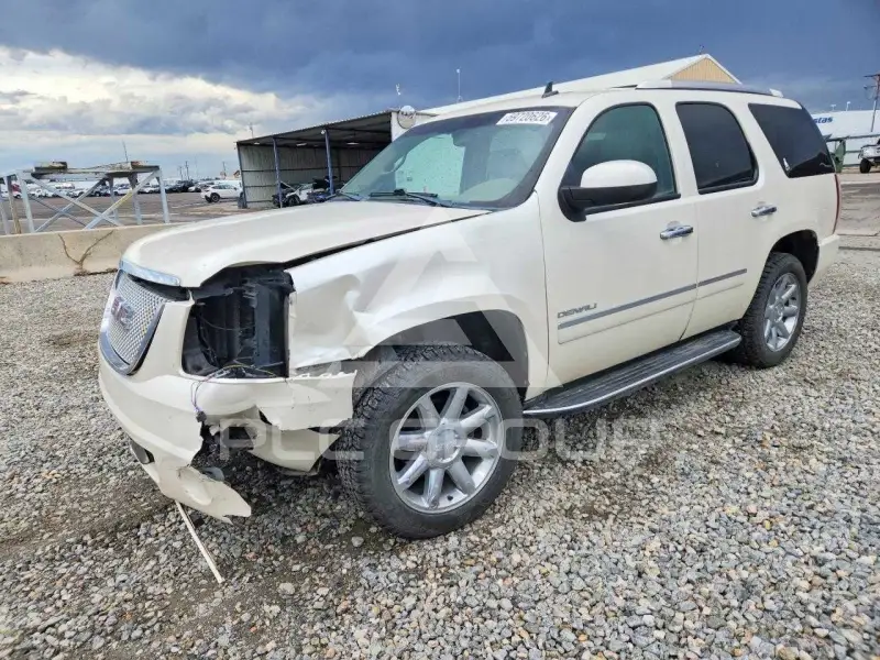 2011 GMC YUKON фото