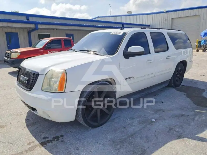 2011 GMC YUKON photo