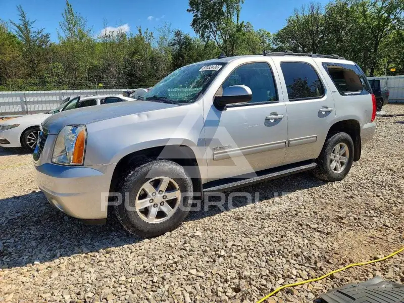 2011 GMC YUKON фото