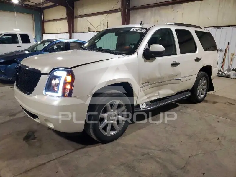 2011 GMC YUKON фото