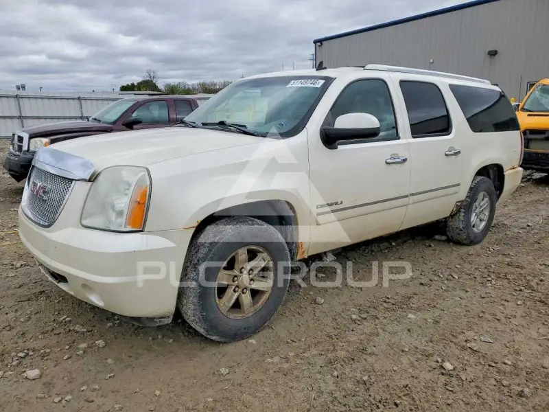 2011 GMC YUKON фото