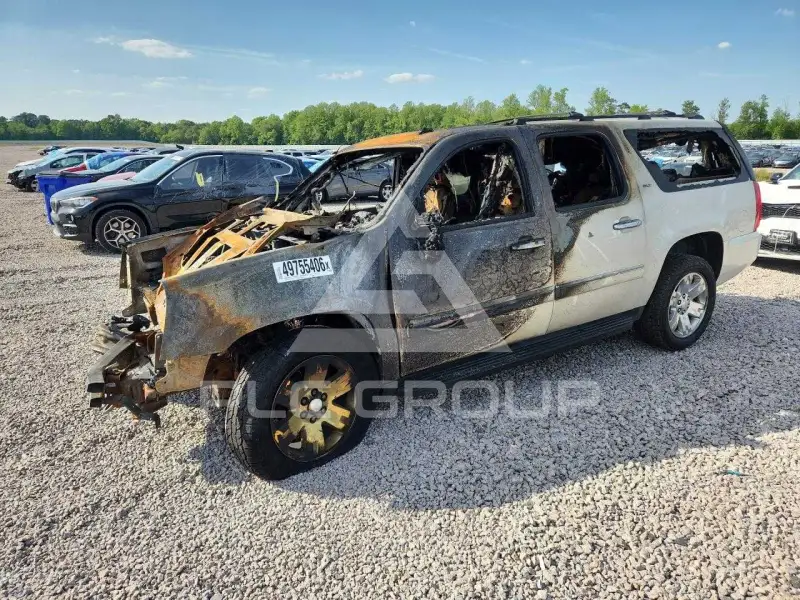 2011 GMC YUKON photo