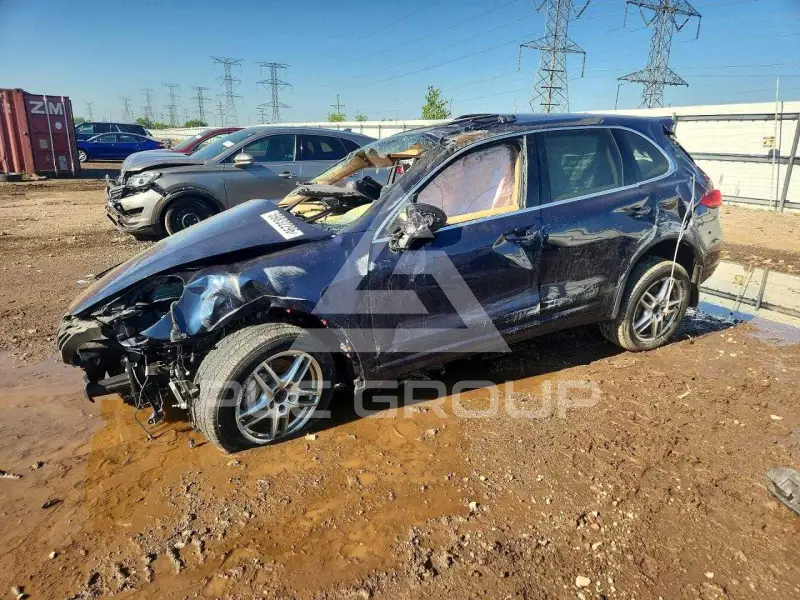 2011 Porsche Cayenne photo