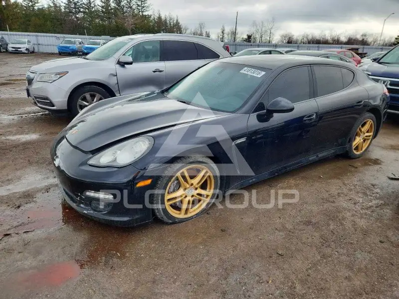 2011 Porsche Panamera photo