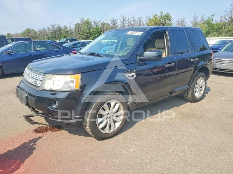 2011 Land Rover LR2 photo