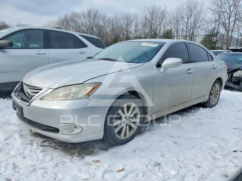 2011 Lexus ES350 photo