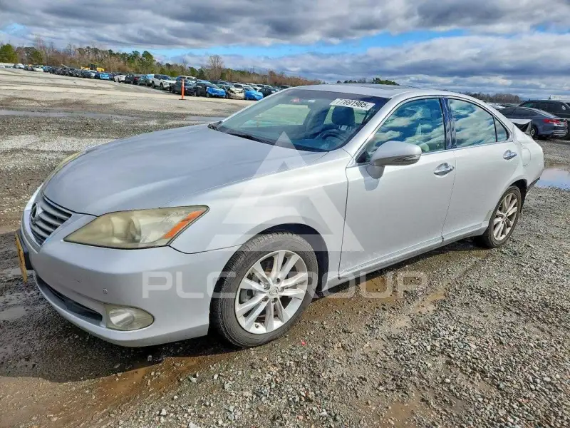 2011 Lexus ES350 photo