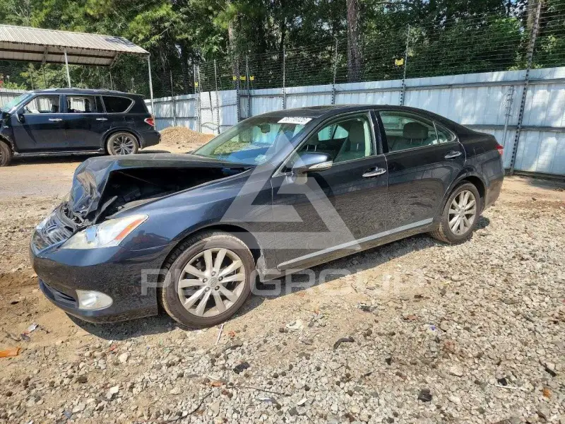 2011 Lexus ES350 photo