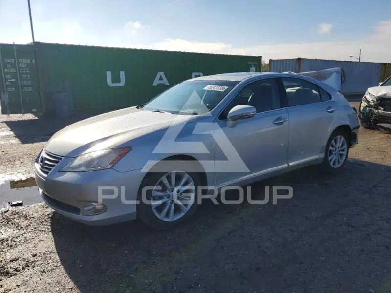 2011 Lexus ES350 photo