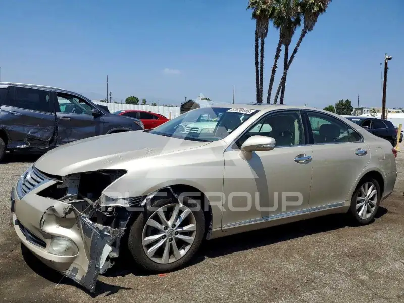 2011 Lexus ES350 фото