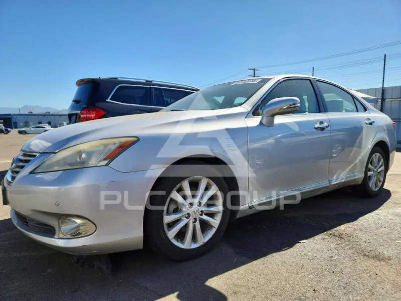2011 Lexus ES350 фото