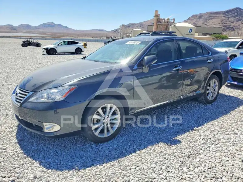 2011 Lexus ES photo