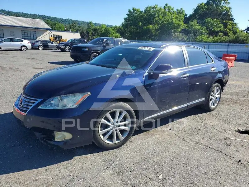 2011 Lexus ES350 photo