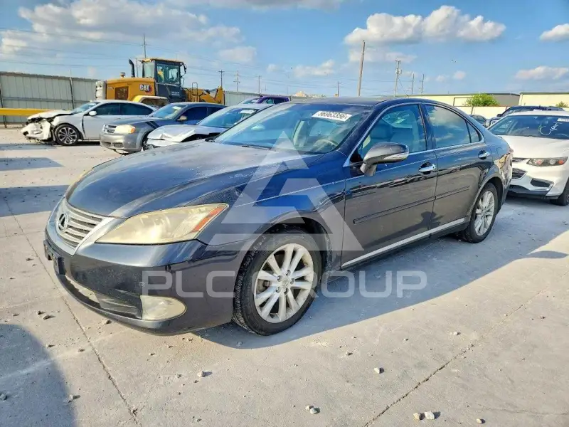 2011 Lexus ES350 photo