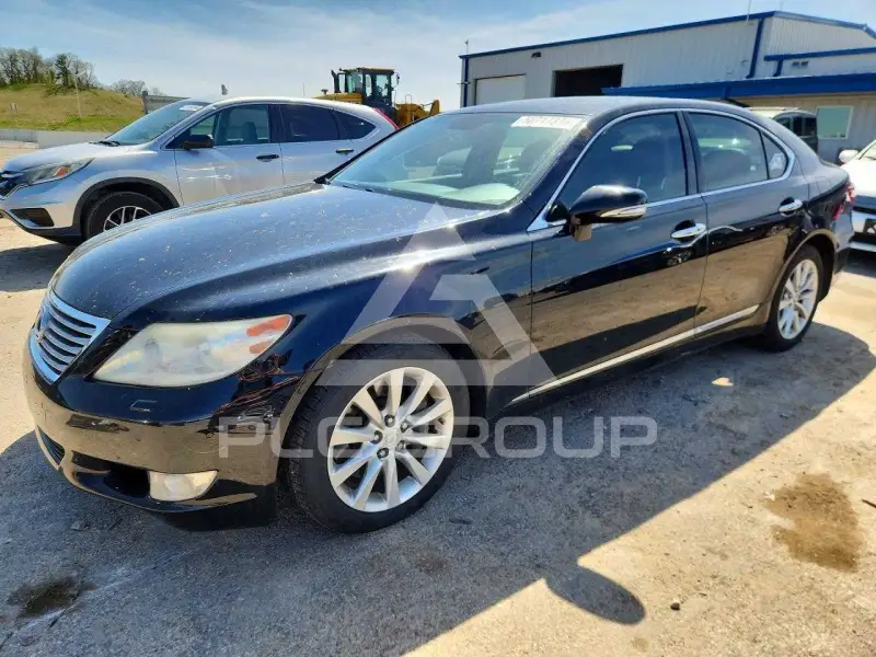 2011 Lexus LS460 photo