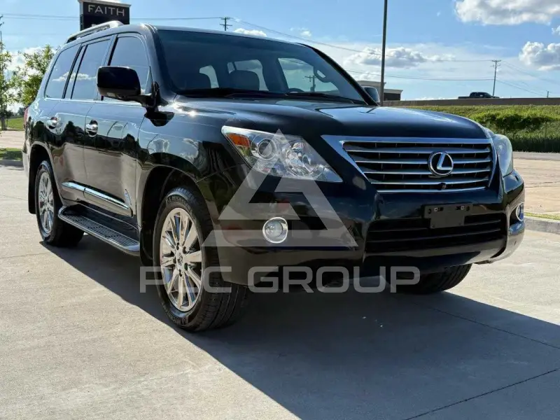 2011 Lexus LX570 фото