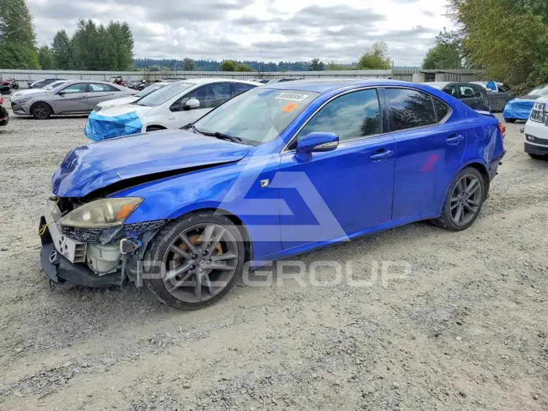 2011 Lexus IS фото