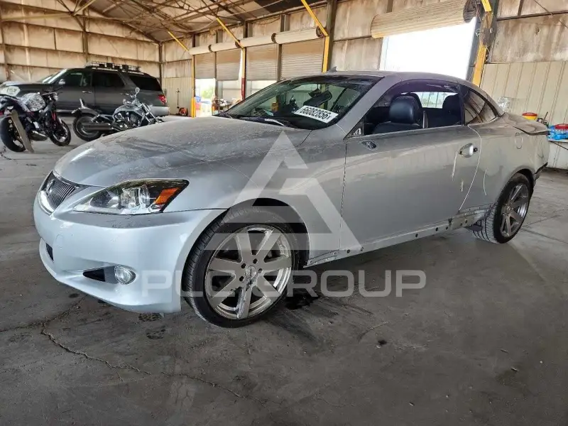 2011 Lexus IS фото