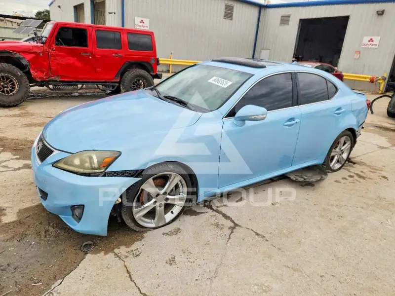 2011 Lexus IS фото