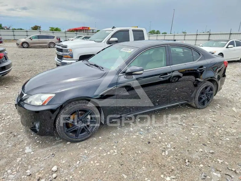 2011 Lexus IS фото