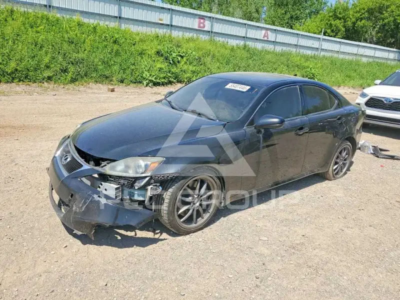 2011 Lexus IS фото