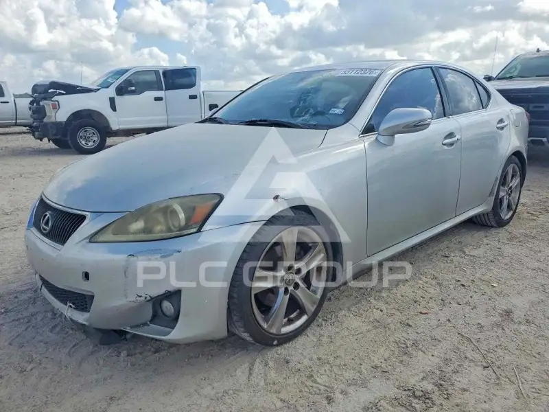 2011 Lexus IS фото