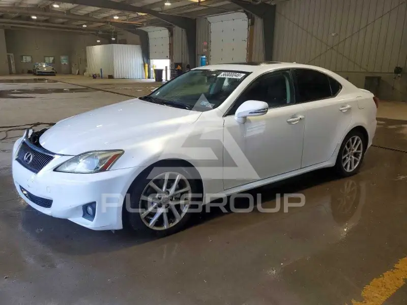 2011 Lexus IS фото