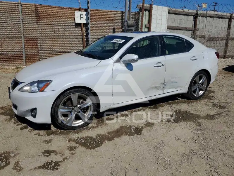 2011 Lexus IS фото