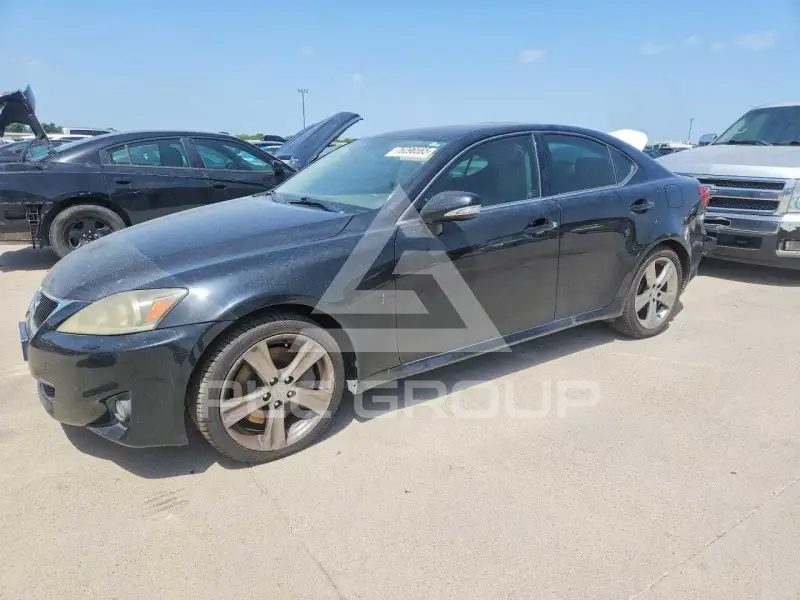 2011 Lexus IS фото