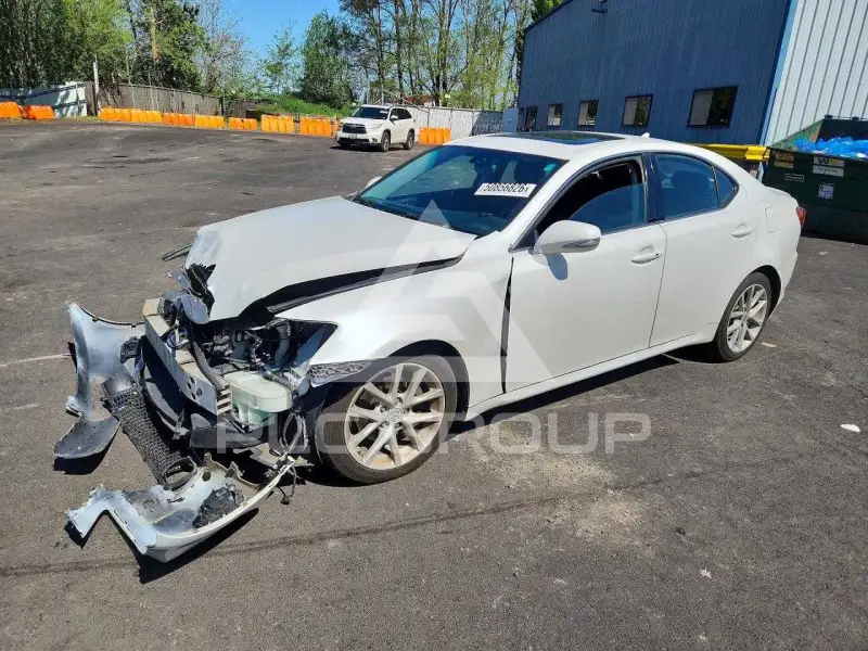2011 Lexus IS фото
