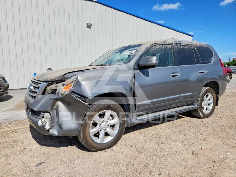 2011 Lexus GX photo