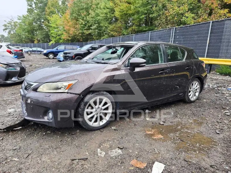 2011 Lexus CT200 фото