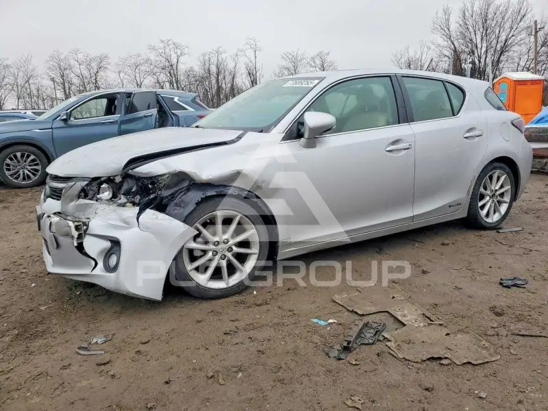 2011 Lexus CT200 фото