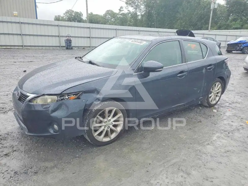2011 Lexus CT200 фото