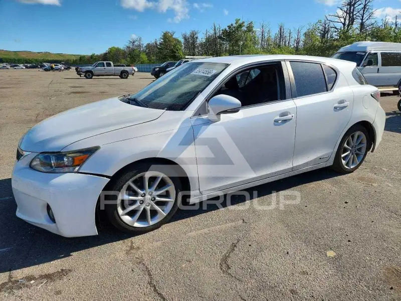 2011 Lexus CT200 фото